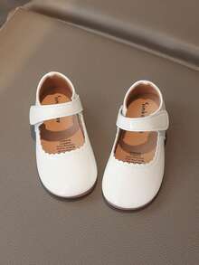 1 Pair Girls' Patent Leather Princess Shoes, New Korean Version Solid Color Casual Simple Children Soft Bottom Shoes - Beige - View 4