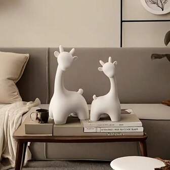 2 storlekar på rådjur i harts - söt tecknad design, hållbar inomhus-/utomhusdekor för hem, kontor eller presenter, ingen elektricitet behövs, heminredningsdetaljer | Tecknad rådjurdesign | Hartskonstruktion, rådjursheminredning