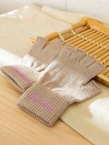 Customized Embroidered, Personalized Adult Winter Warm Thermal Lined Knitted Gloves, Alpaca Wool Blend, Diamond Jacquard Touchscreen Gloves, Gift For Family And Friends, Customized Christmas Gift - B - View 2