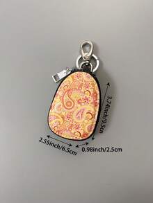 Móc khóa xe mini, túi đựng chìa khóa với họa tiết Paisley cổ điển, khóa kéo và phụ kiện kim loại chất lượng cao, kích thước nhỏ gọn dễ cất giữ. Giữ nó cho bản thân là một cách tự thưởng cho mình, tặng nó cho người bạn thân nhất là một món quà chu đáo. Mỗi lần bạn mở khóa xe, đó là sự khẳng định kép về phong cách và an toàn. - Nhiều màu - Xem 12