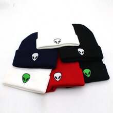 INSTOCK! Hot New Embroidered Alien & Skull Knitted Beanie - Unisex Winter Warm Slouchy Cuffed Cap, Edgy Goth Hip Hop Streetwear Headwear. Ideal Valentine's Day Gift For All, Global . Wholesale Available, Limited Time , Great Value! - Alien - View 7
