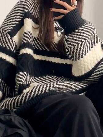 女士宽松圆领长袖条纹毛衣，秋冬季