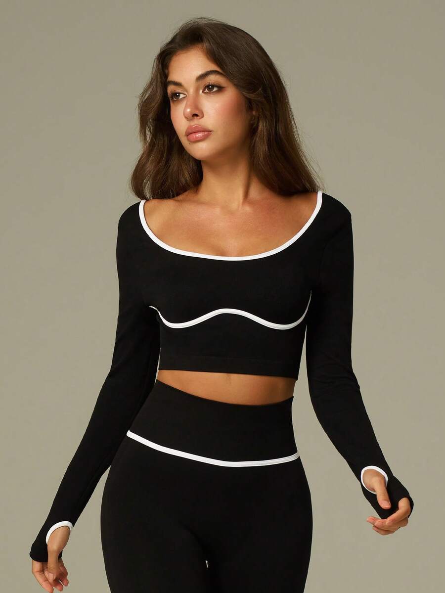 UONNOU 女士运动短款上衣，长袖，撞色条纹，带拇指孔，性感露背设计，无缝针织面料，柔软舒适，适合户外运动、瑜伽、健身、休闲、日常、工作、购物、派对和度假等场合，春夏休闲运动装。