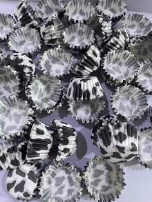 200pcs/500pcs/1000pcs Mini Cupcake Liners, Cow Print Baking Cups, 0.98 Inch Round Baking Cups, Suitable For New Year, Valentine's Day, Birthday And Wedding Party Baking - Multicolor - View 3