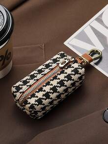 1pc Houndstooth Car Key Holder, Multi-Functional Large Capacity Waist Bag, Minimalist & Fashionable, Unisex, Suitable For Storing Lipstick, Keys, Coins, Bills, Bluetooth Earphones And Other Small Items, Great Gift For Valentine's Day, Mother's Day, Father's Day, Anniversary, Birthday And Other Gatherings - Brown - View 7