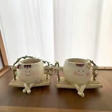 Vaso decorativo suspenso em resina, com design criativo de carinha sorridente e padrão geométrico. Ideal para suculentas, decoração de jardim e pátio. Vaso redondo em resina com formato floral. Não necessita de energia elétrica. - Multicolorido - Ver 7