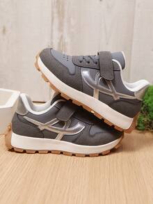 1双男女通用休闲时尚舒适百搭魔术贴运动鞋，适合上学穿着 - 灰色 - 查看 5