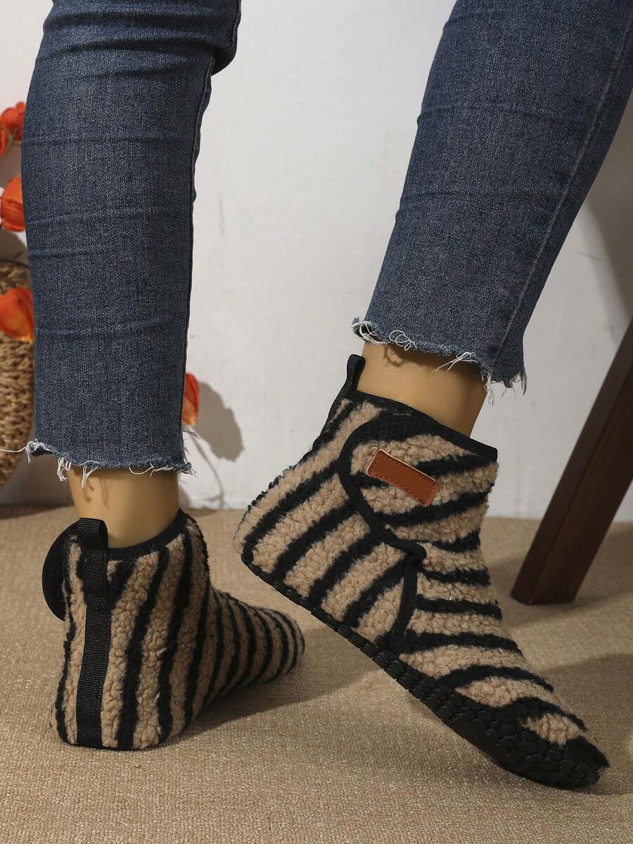 Weiche Fitnessschuhe für Frauen für den Innenbereich, Weiche Sohle, Leicht, Rutschfest, Heimtraining, Yoga, Tanz, Multifunktionale Trainingsschuhe - Braun - Übersicht 1