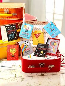 American Greetings - Tarjetas para el día de San Valentín para niños en la escuela y el intercambio de clases, deportes (40 unidades) - Piel Real Valentines - Ver 8