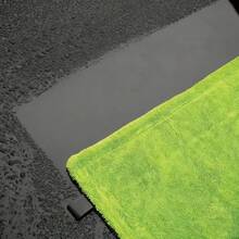 1400克重磅汽车擦车巾 60x40厘米 超大双面清洁布 超强吸水 超柔软 不刮伤毛巾 - 綠色 - 查看 5