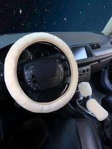 一套汽车方向盘套、换挡杆套和手刹套，冬季保暖绒面材质，弹性贴合，通用型汽车内饰配件