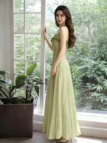 Sage Green Ruffle Hem Bodycon Dress, Elegant Sleeveless Chiffon Formal Party Gown, Fitted A-Line Tea Length Robe, Summer Beach Wear