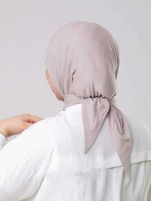 1pc Instant Triangle Hijab, All-In-One Tie-Up Headscarf. Quick Wrap, Non-Slip. No Undercap, No Folding. Suitable For Daily Wear, Prayer, And Outings - Light Beige - View 3