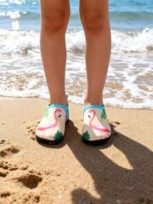 Girls Water Shoes For Toddler & Kids (3-12 Years) Flamingo & Tropical Leaf Print Quick Dry Non-Slip Protective Sole Beach Pool Wading Shoes - Multicolor - View 2