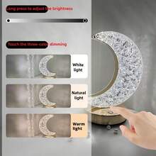 1个月亮形LED触摸灯 - 3种颜色可选，可作为床头灯营造温馨氛围，适用于卧室、婴儿房、客厅、办公室、餐厅，节省空间，易于使用；1个可充电水晶月亮星空台灯，可调光月亮卧室触摸灯，适合客厅圣诞装饰