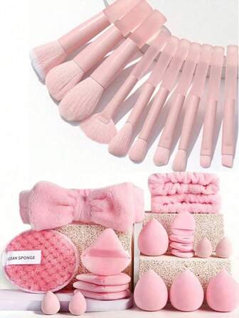 30pcs Makeup Tools Set Including:10PCS Makeup Brush Set+4PCS Makeup Sponges+4PCS Mini Makeup Sponges+4PCS Triangle Powder Puffs+4PCS Mini Air Cushion Powder Puffs+1pc Facial Cleansing Sponges+1pc Hairband+2PCS Hand Bowl Strap Makeup Brush Random Color