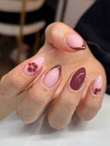 24片粉棕色花朵法式杏仁形美甲贴纸，亮面设计，完美贴合，中等长度，亚克力材质，包含1片果冻胶和1个指甲锉，夏季美甲必备，适合女士和女孩日常工作、派对和其他场合。 - 彩色 - 查看 7