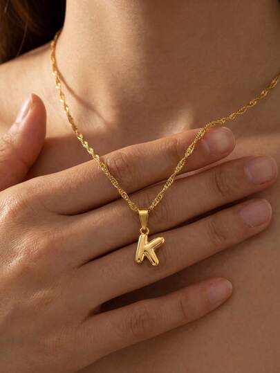 1 pieza Collar con colgante de 26 letras minimalista y lindo, cadena de clavícula de acero inoxidable dorado, collar inicial personalizable de la A a la Z, adecuado para fiesta de moda, vacaciones, cita, Navidad, San Valentín, Año Nuevo, gran regalo para mujeres, niñas, familia y amigos