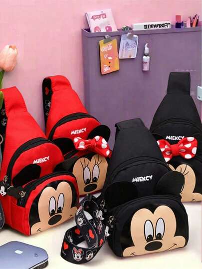 可爱时尚的彩色方块迷你斜挎包，小巧轻便，适合户外和日常使用（迷你胸包）