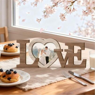 1pc Heart-Shaped Wooden Photo Frame - 25*10.5cm, Natural Wood Grain, Couples & Home Decor - Romantic Valentine's Day Gift, Christmas Love Memorabilia, New Year Warm Decoration, Anniversary Attention-Grabbing Gift, Winter Cozy Home Decor