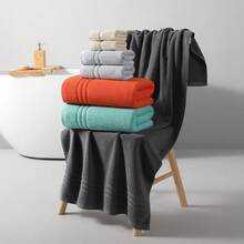 Zestaw 6 uniwersalnych pluszowych ręczników kąpielowych, 500 g/m2, supermiękkich i grubych, bardzo chłonnych, szybkoschnących, odpowiednich pod prysznic, do spa, do kąpieli dla całej rodziny, do mycia twarzy, do przyjmowania gości, do hoteli i pensjonatów - Wielokolorowe - Zobacz 5