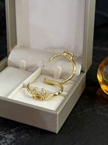 1件字母链项链，新款时尚流苏H字母吊坠项链 - 雙C耳圈 - 查看 5