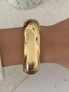 1 pièce Bracelet large en résine à motif géométrique arc bohème, teinture à la cuve. Bracelet en résine polyvalent, charmant, idéal pour les fêtes, les mariages et les occasions décontractées. Légers défauts et variations de couleur dans la résine sont normaux.