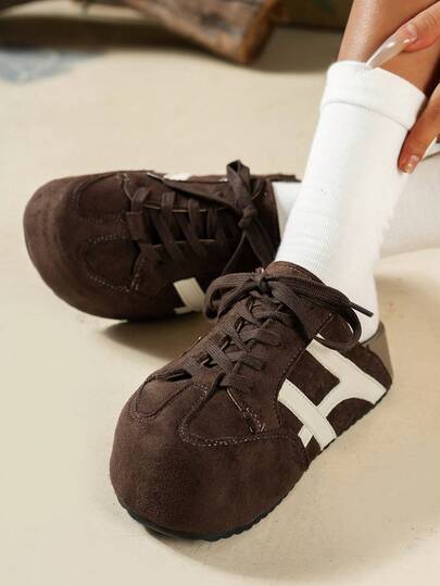 新款时尚系带鞋，麂皮材质，厚底，舒适，坡跟凉鞋，包头套脚穆勒鞋，适合户外、通勤、休闲、日常穿着