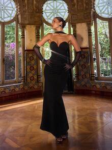 Faeriesty 露背心形领口连衣裙，内置胸罩，垂褶腰身，修身剪裁，适合晚宴、派对、婚礼、红毯活动等场合。 - 黑色 - 查看 9