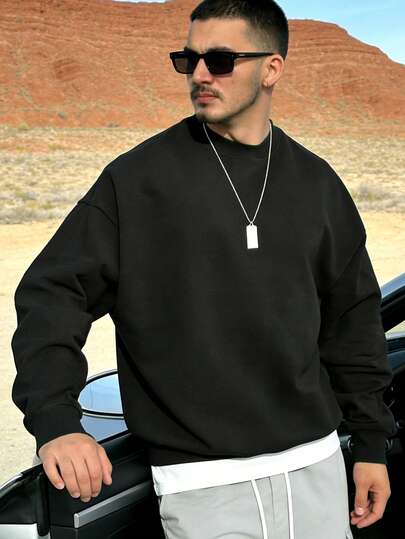 Men's Casual Sports Sweatshirt - Solid Color, Long Sleeve, Knit Fabric, H-Silhouette, Suitable For Hiking And Outdoor Activities, Polyester Material, Crew Neck, Sporty For Autumn/Winter Black