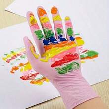 4/100 piezas Guantes desechables de nitrilo rosa, sin látex ni polvo, guantes de limpieza, aptos para limpieza del hogar, limpieza de cocina, pintura, cómodos y duraderos, lavar a mano, para limpieza de cocina, lavado de platos, salones de belleza, tinte de cabello, aseo de mascotas, uso estacional y herramientas pequeñas para viajes al aire libre