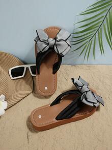 Summer New Rhinestone Thong Sandals Flat Flip Flops Casual Beach Slippers For Women, Black Versatile Style, Lightweight & Soft With Rhinestone Leaf Decor - Black - View 10