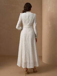 Đầm dài tay cổ bẻ kiểu Trung Quốc sang trọng, thanh lịch, mềm mại, chất liệu thêu tinh tế dành cho nữ. - Màu be - Xem 6