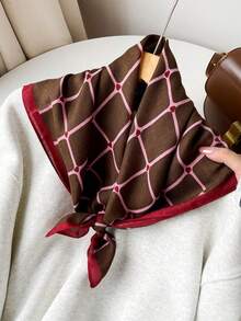 1pc Bandana With Geometric & Heart Print Pattern, Women Headscarf/Neckerchief - Multicolor - View 1