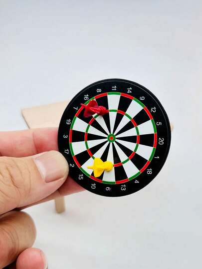 1 Set Mini Magnetic Dart Board, Includes 2 Darts And 1 Dart Board, Outdoor Sports Equipment Model, Mini Wall Decor Model, Shooting Range Prop, Mini Scene BJD Prop, Super Cute Dart Club, Mini Dart Board, Bar Decor, Mini House Scene Decor