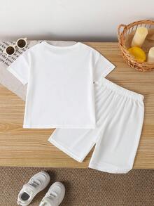 2pcs/Set Kids' Summer Short Sleeve T-Shirt & Shorts Outfit, Lightweight Printed Top & Bottoms, Suitable For Boys & Girls Aged 4-12 - White - View 2