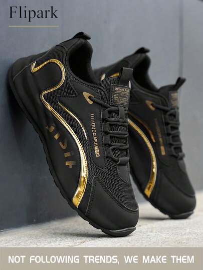 Flipark 男士休闲增高鞋一双，采用黑色和金色撞色线条装饰，网眼+皮革拼接设计，轻便透气的低帮运动鞋，适合日常通勤和运动穿着。
