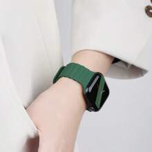 1pc Silicone Magnetic Waterproof Watch Band, Unisex, Compatible With Apple Watch IW Series, Slim Design, Compatible With Apple Watch IW 42mm, 38mm, 40mm, 41mm, 44mm, 45mm, 46mm, 49mm, Fashionable Smart Watch Strap Replacement For Series Ultra2, Ultra SE2, SE 10, 9, 8, 7, 6, 5, 4, 3, 2, 1, Suitable As Student Back-To-School Gift - Chocolate Brown - View 4