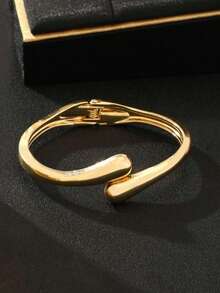 4款经典欧美风女式时尚金色水滴形椭圆耳环、手链、戒指、首饰套装，简约精致的创意首饰配饰，适合日常佩戴、各种节日和派对，情人节/母亲节/夏季首饰礼物 - 首飾套裝 - 查看 9