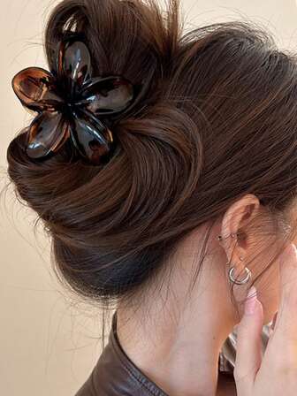 1/2 st kvinnor 8 cm/3,15 tum röd leopard bärnstensfärgad toning 8 cm/3,15 tum stora lätta hårspännen i plast, moderiktiga mångsidiga, exklusiva, eleganta, enkla, minimalistiska, enfärgade håraccessoarer lämpliga för daglig utflykt, casual, fest, pendling, semester, hårknut, hårband, ansiktstvätt, smink, matchande kläder, hårklor, klospännen, hårklämmor, hårklämmor, hårfångare