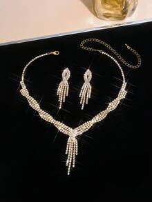 Ensemble de bijoux de mariage robe de bal cristal d'eau : collier de mariage étincelant, boucles d'oreilles et bracelet assortis, convient aux dames et aux mariées. Accessoires pour la Saint-Valentin - Doré - Voir 9