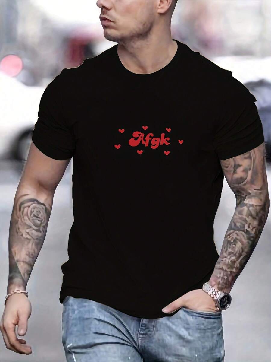 Camiseta de algodón con estampado de letras Afgk Heart para hombres - Cuello redondo casual. Manga corta. Ajuste Regular. Ropa para todas las estaciones. Azul marino con diseño de corazón rojo. Camiseta de uso diario Estilo casual Ajuste cómodo - Negro - Ver 1