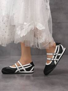 Women's New Comfortable Fashionable Retro Flat Ballet Flats, Low Vamp Versatile Casual Mary Jane Shoes - Black - View 5