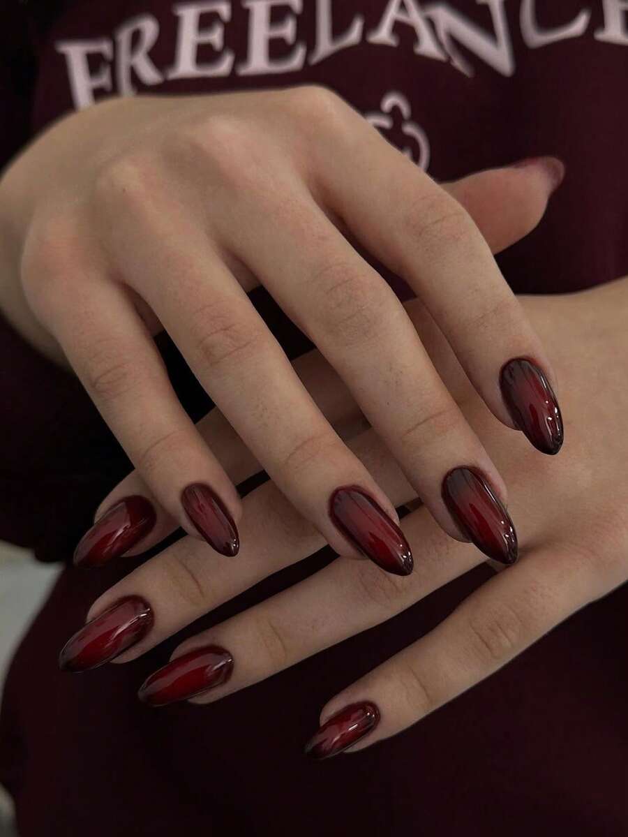 24片中号杏仁形渐变美甲贴纸，哥特黑红粉亮面全覆盖，适合女性和女孩美甲，居家DIY假指甲美甲用品 - 彩色 - 查看 1