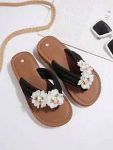 Summer New Rhinestone Decorated Flat Thong Sandals, Casual Slip-On Beach Slippers For Women, Black, Lightweight & Soft, Handmade Floral Design - Black - View 8