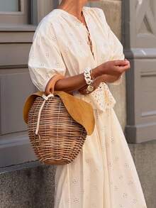 女士两件套，简约优雅，V领刺绣镂空上衣，荷叶边下摆，搭配同色系薄纱阔腿裤，打造沙滩休闲风，尽显波西米亚度假风情。夏季 - 米色 - 查看 5