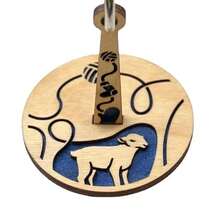 1个木制腕式毛线收纳器，便携式腕式毛线整理器，手工编织工具配件，创意毛线球收纳器，装饰性编织工具，工艺用品