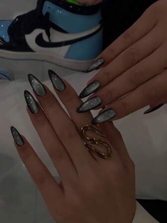 30 pezzi Unghie blu effetto occhio di gatto, unghie solide, unghie finte lunghe a forma di bara, set di manicure che include 1 foglio di adesivi e 1 lima mini, perfetto per uso quotidiano