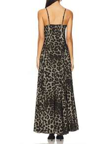 Đầm Xuân/Hè, Thời trang kiểu mới, Đầm hai dây họa tiết da báo kiểu Pháp dành cho nữ, Phong cách nghỉ dưỡng, Họa tiết toàn thân, Họa tiết da báo, Trang phục đi học, Phong cách đi biển, Đầm maxi kiểu Mỹ, Trang phục giáo viên, Phong cách thập niên 70, Đi làm, Tối giản, Trang phục công sở, Cổ điển, Đơn giản, Kiểu Pháp, Phong cách quý tộc xưa, Không tay, Đầm đi biển thường ngày cho nữ, Thích hợp mặc ngoài. - Nhiều màu - Xem 2