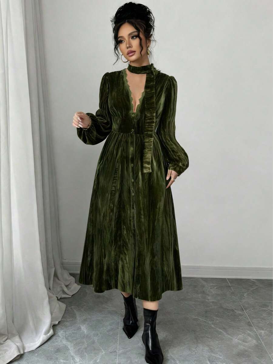 大码女士法式蕾丝拼接深V领褶皱质感天鹅绒晚礼服 - 綠色 - 查看 1